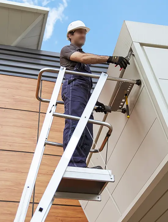 Scala aerea telescopica da appoggio