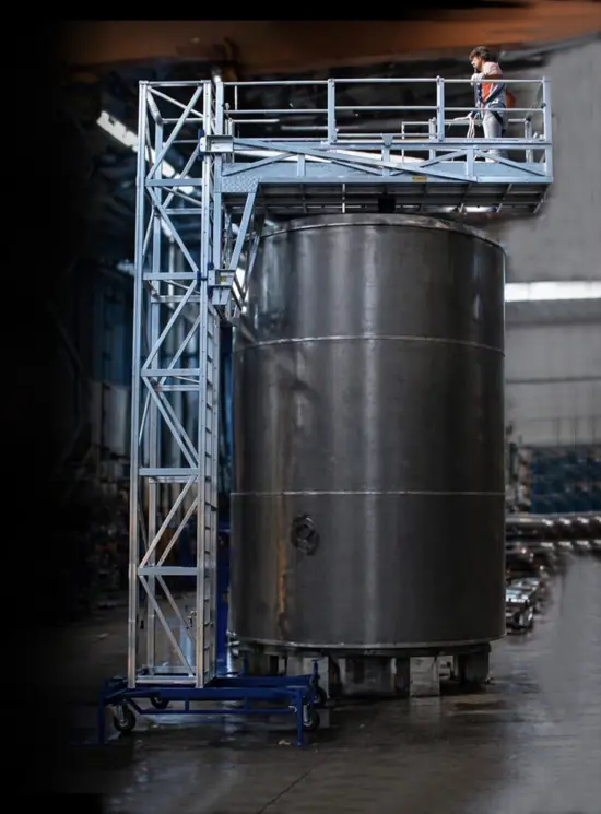 Piattaforma telescopica per Virole e Boilers