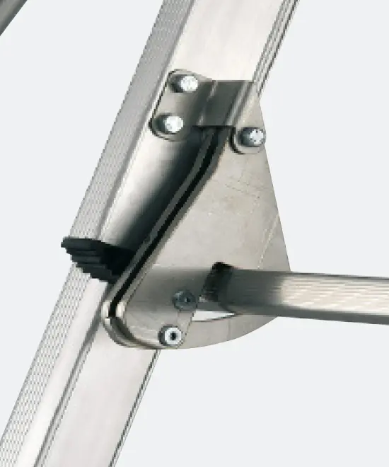 Scala aerea telescopica da appoggio