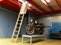 Inklapbare houten trap voor plafonds