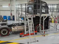 Aluminium en stalen platform voor vrachtwagens