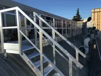 Loopbruggen voor daken en daken