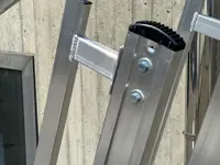 Toegangsladder voor daken en daken