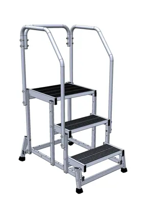 OVERSIZED MEGA PLATFORM EN BORSTWERINGEN