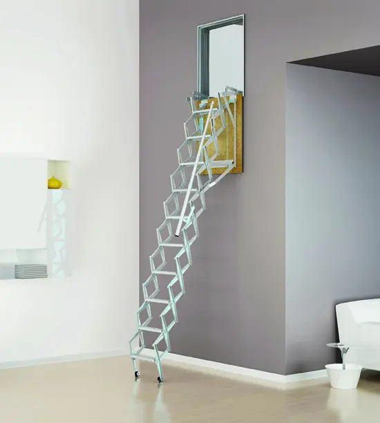 Uitschuifbare wandladder