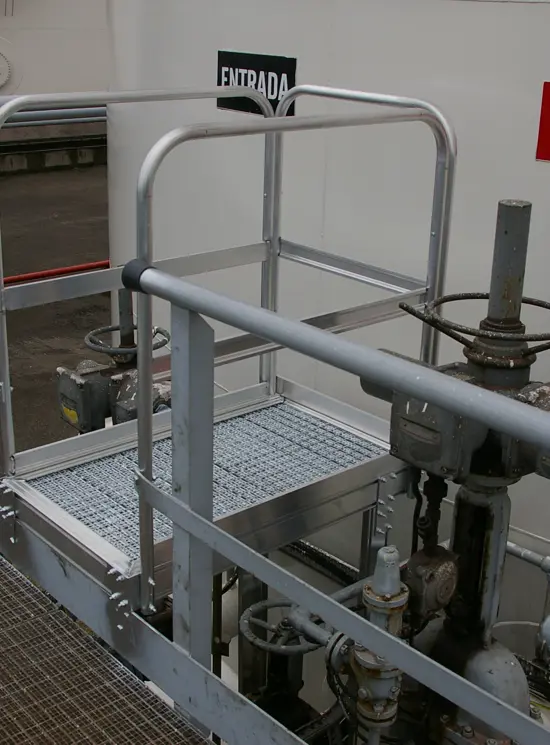 Brugtrappen en wandelpaden