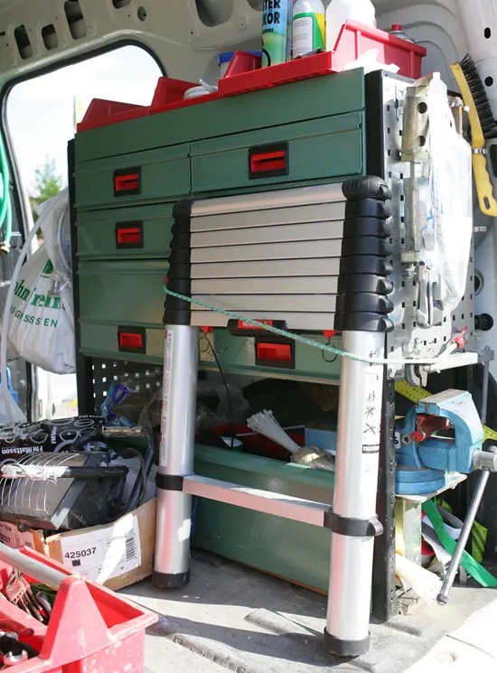 Ladders voor uitrustingswagens