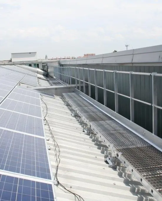 Loopbruggen voor daken en daken