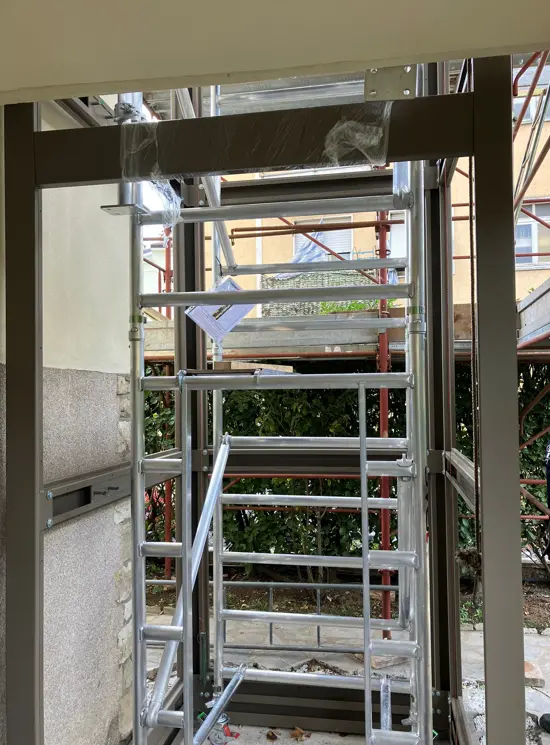 Steiger voor liftschachten