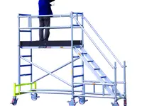 Tempo Scala с лестницей подъема 45°