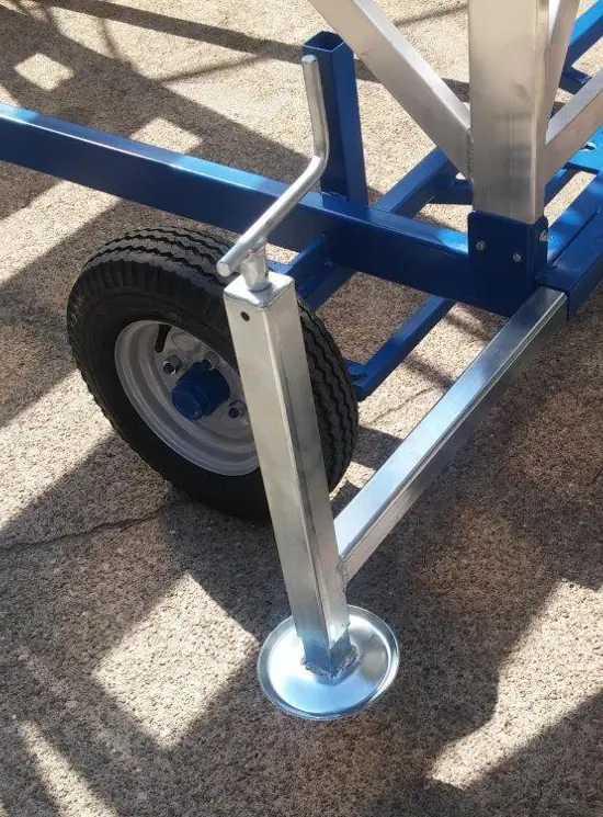 Лестницы для аэропортов и самолётов