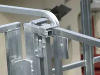 Платформа для обслуговування транспортних засобів