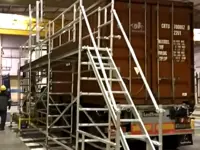 Спеціальна конструкція для контейнерів