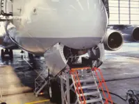 Сходи для аеропортів і літаків