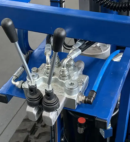 Гусеничні підйомники трун